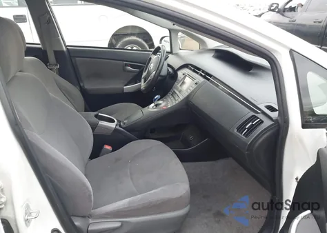 2015 Toyota Prius Two z USA, uszkodzony, nr VIN JTDKN3DU8F1922138